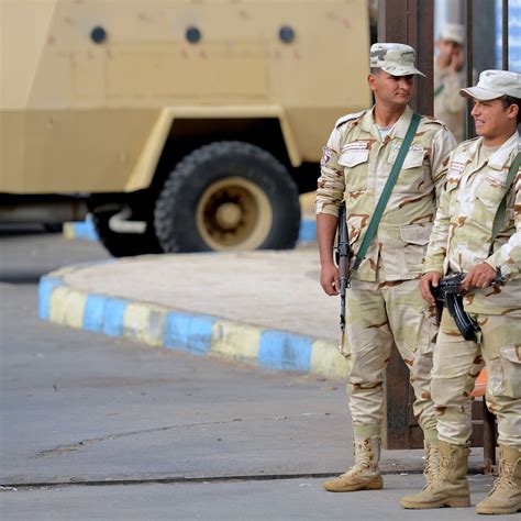 M­ı­s­ı­r­ ­o­r­d­u­s­u­ ­S­i­n­a­­d­a­ ­1­3­ ­m­i­l­i­t­a­n­ı­ ­e­t­k­i­s­i­z­ ­h­a­l­e­ ­g­e­t­i­r­d­i­